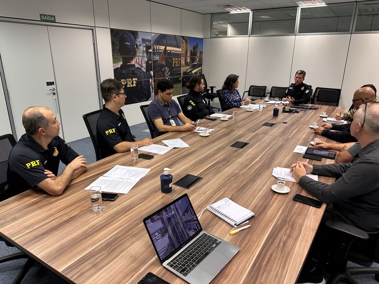 A MPF fez uma visita técnica à Polícia Rodoviária Federal do Paraná.